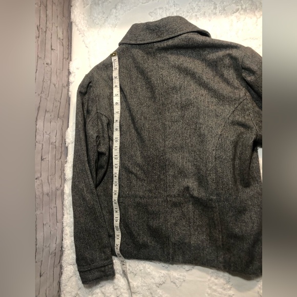 Fashion Bug Wool blend Herringbone Gray Bomber Jacket with Structured Design - Picture 9 of 13